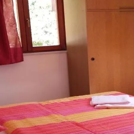 Smilje I Maslina - One Bedroom With Terrace 1