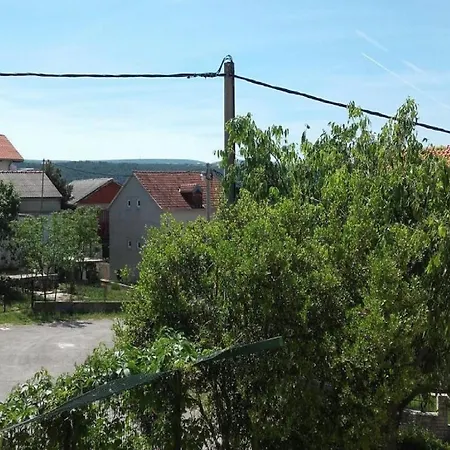 Apartment Smilje I Maslina - One Bedroom With Terrace 1 *