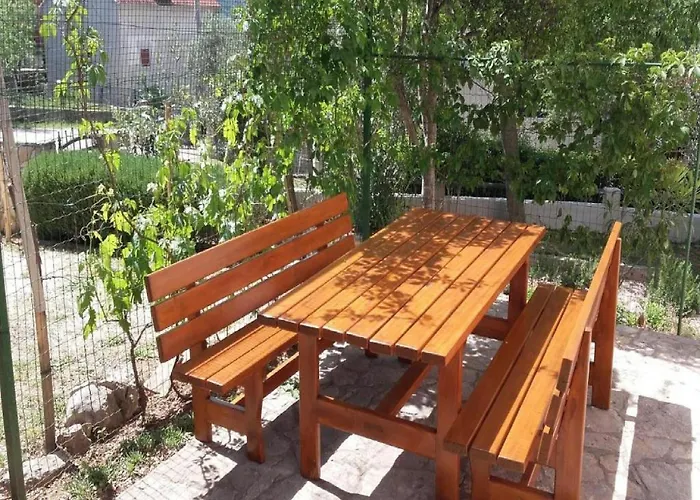 Smilje I Maslina - One Bedroom With Terrace 1 *